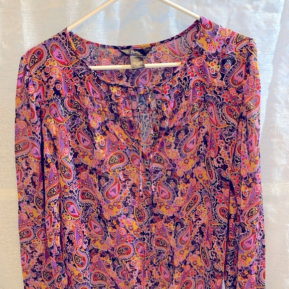 Rock47-wrangler sheer blouse size L - round neck,rhinestones, paisley flowers - Picture 6 of 16
